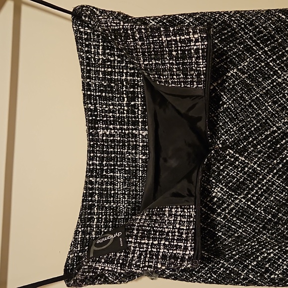 Dynamite TWEED SUIT, skirt size 1; blazer size 7 - Picture 8 of 10